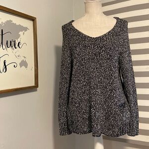 Eileen Fisher Black & White Speckled Italian Yarn Long Sleeve Knit Sweater Sz M